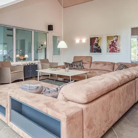 Fantastisches Haus Mit 6 Schlafzimmern In